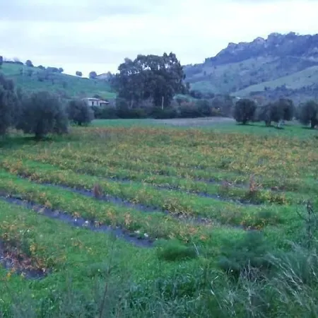 A'sena-runcatini Bauernhof Ciminà